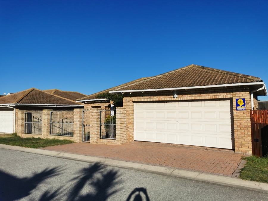 To Let 3 Bedroom Property for Rent in Summerstrand Eastern Cape